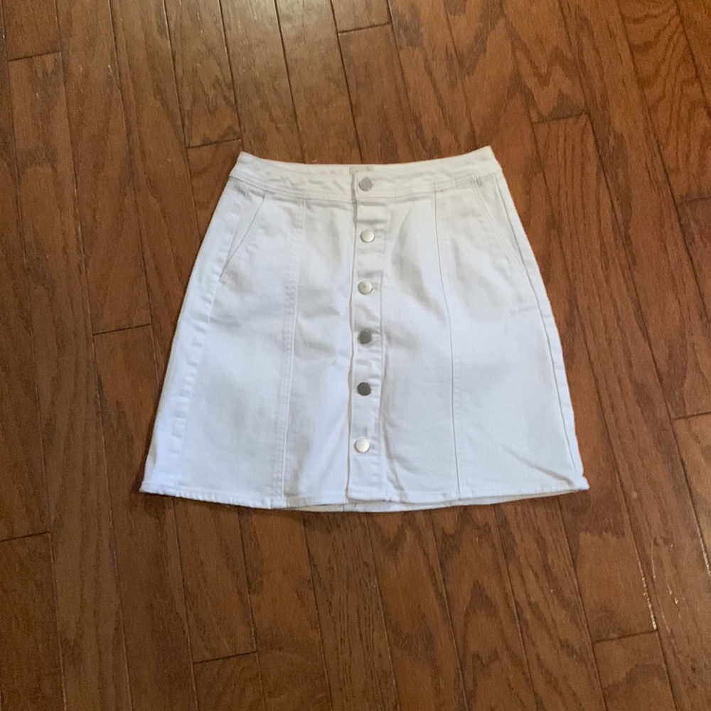 17 inch white denim skirt